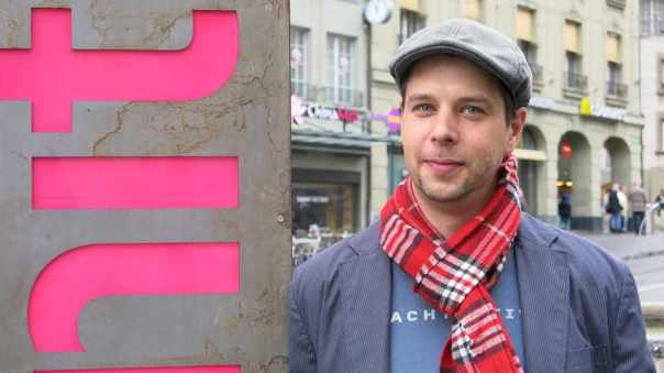 Pink in some places, not in others: Olivier de Hoeven, director of Shnit